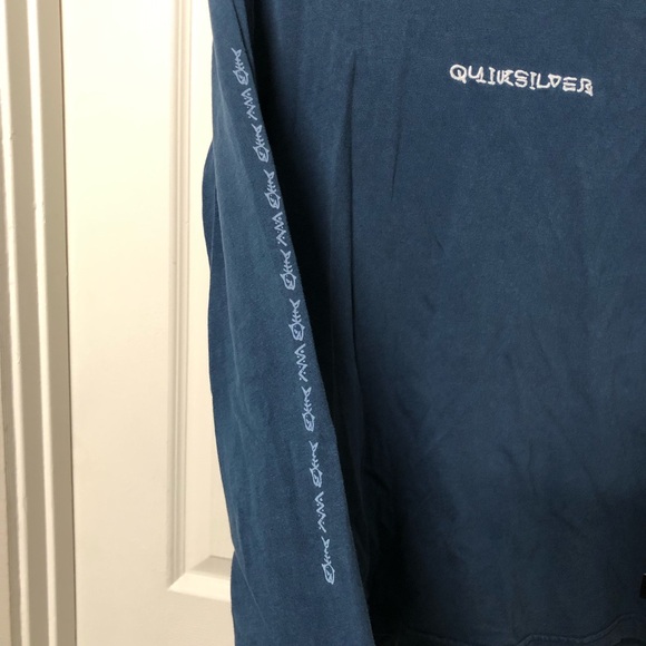Quiksilver blue long sleeve pullover - Picture 3 of 5